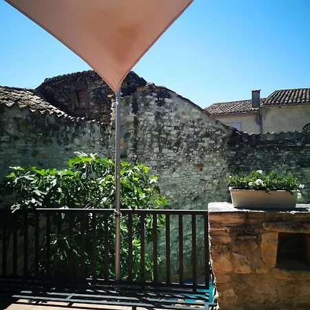 Au Clos Des Anges 4*