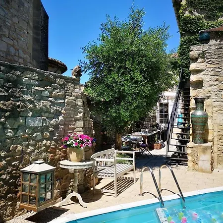 Au Clos Des Anges Panzió Saint-Jean-de-Maruéjols-et-Avéjan